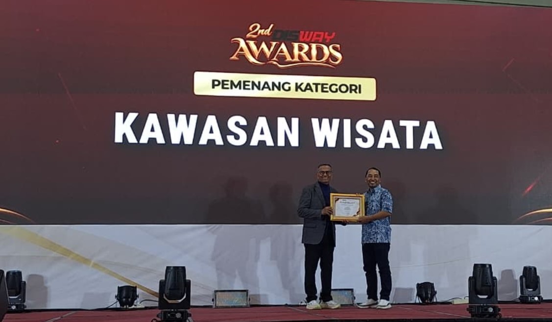 Taman Impian Jaya Ancol menerima Penghargaan Disway Awards 2026 – Trusted & Popular Brand 2026 untuk Kategori Kawasan Wisata.